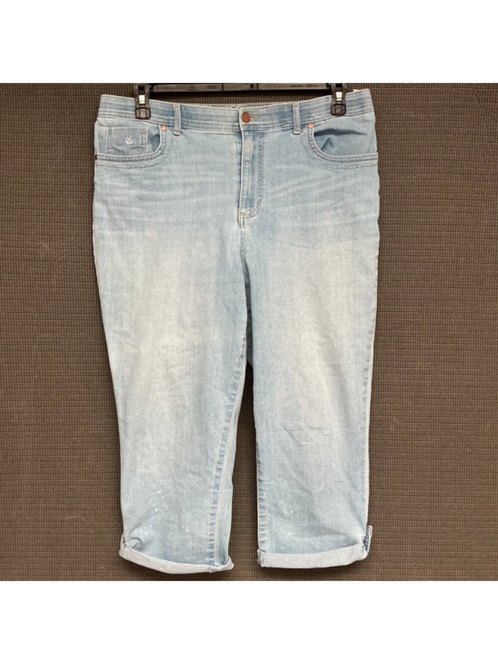 Gloria Vanderbilt Amanda Petite Women's Light Wash Denim Capris 14P Embroidered